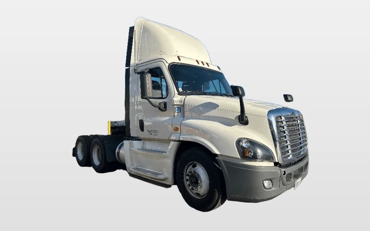 2019 Freightliner Cascadia in Torrance, CA