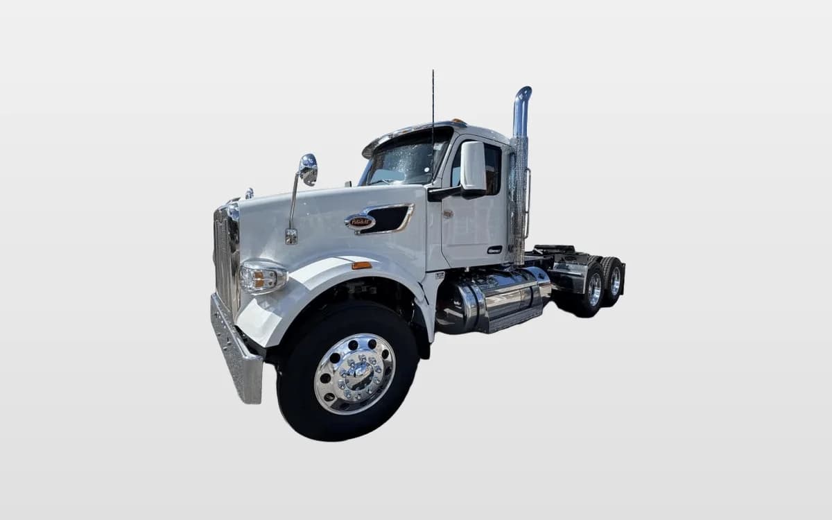 2026 Peterbilt 567