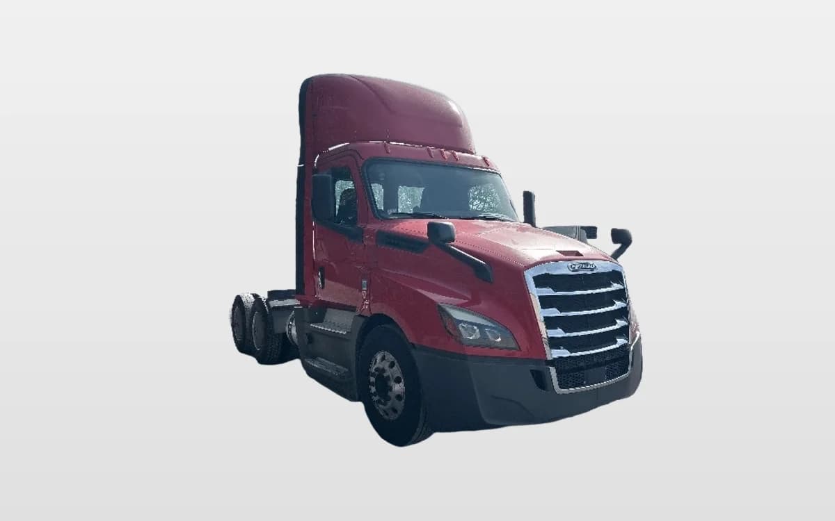 2019 Freightliner Cascadia in Harrisburg, PA
