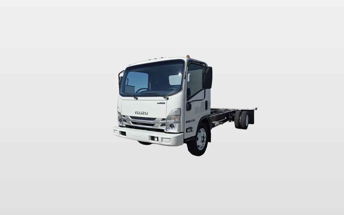 2025 Isuzu NRR