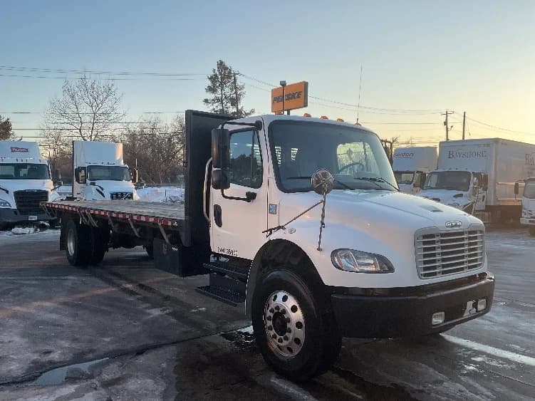 2019 Freightliner M2 106