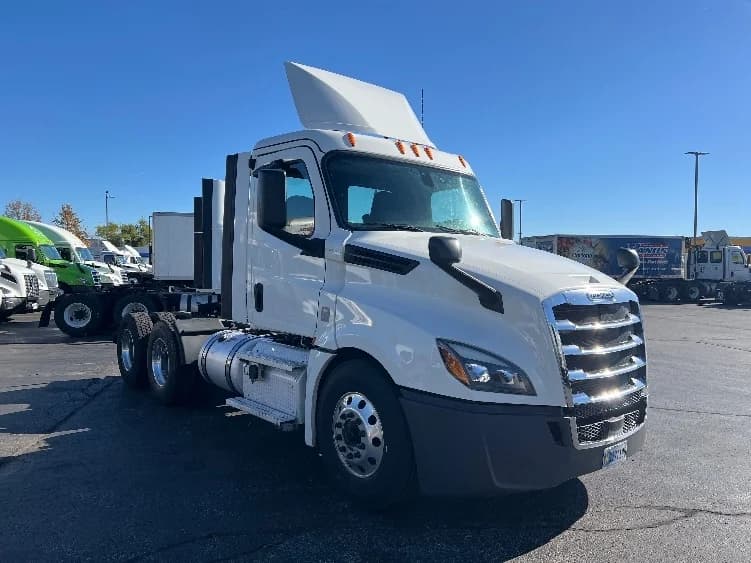 2020 Freightliner Cascadia