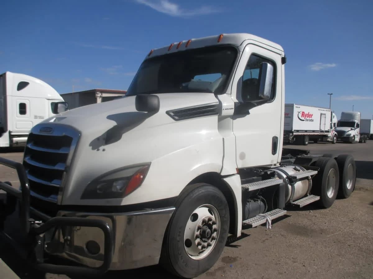 2020 Freightliner Cascadia