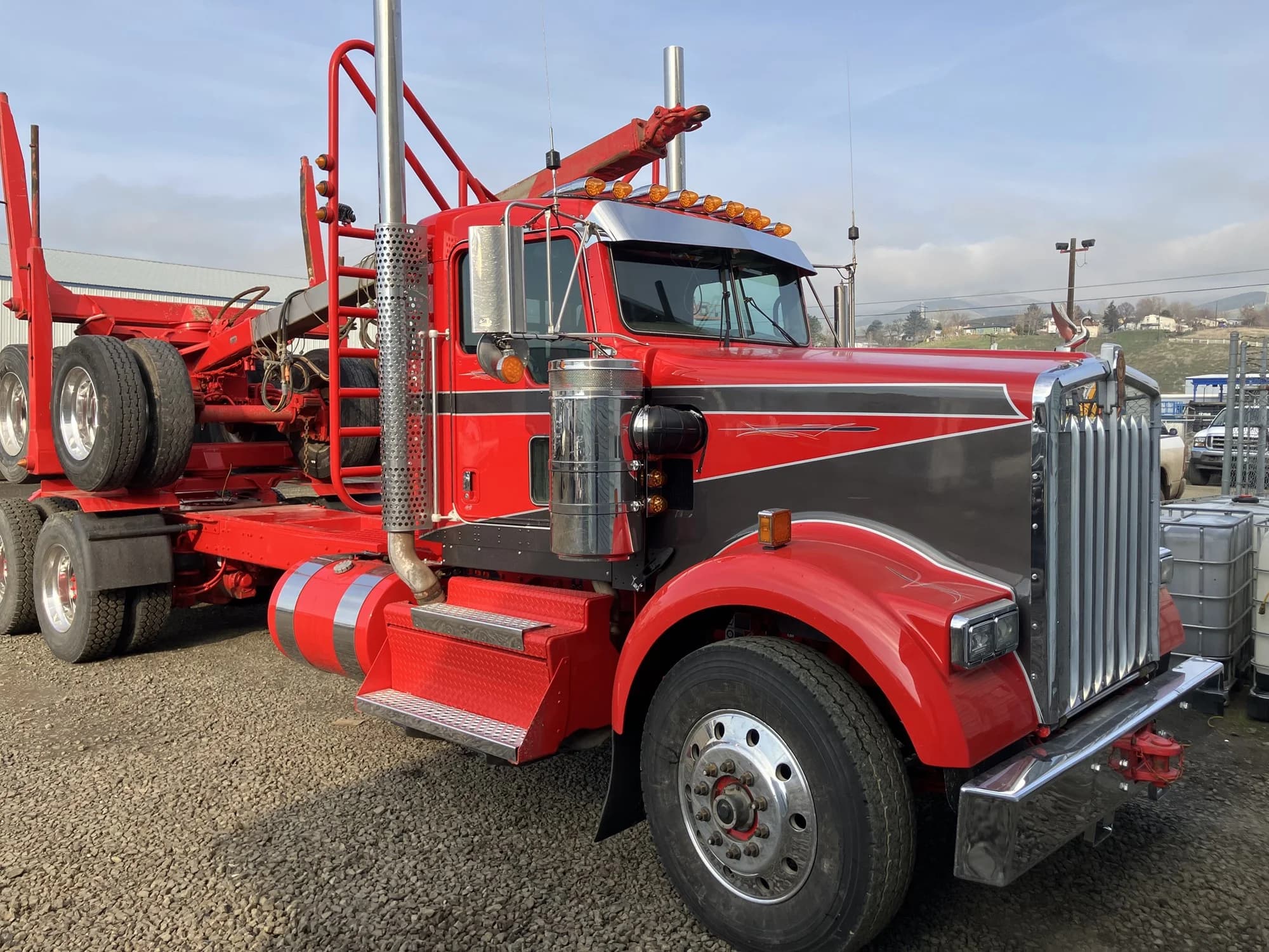 2020 Kenworth W900