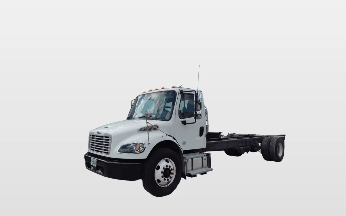 2020 Freightliner M2 106 in Miami, FL