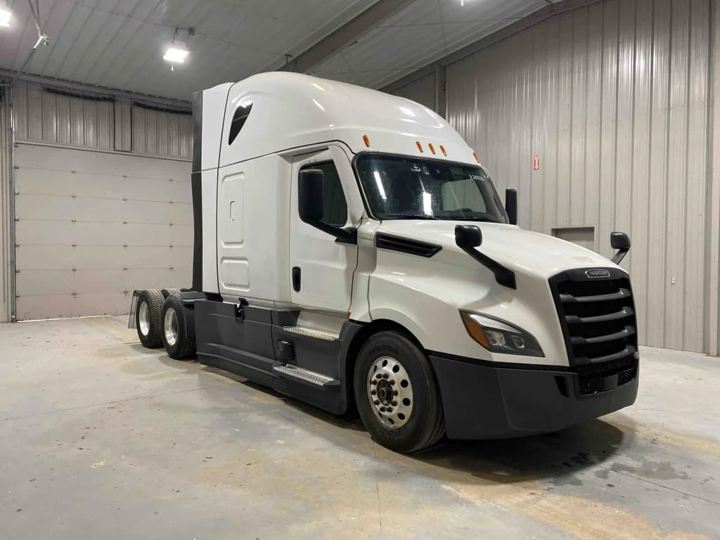 2024 Freightliner Cascadia