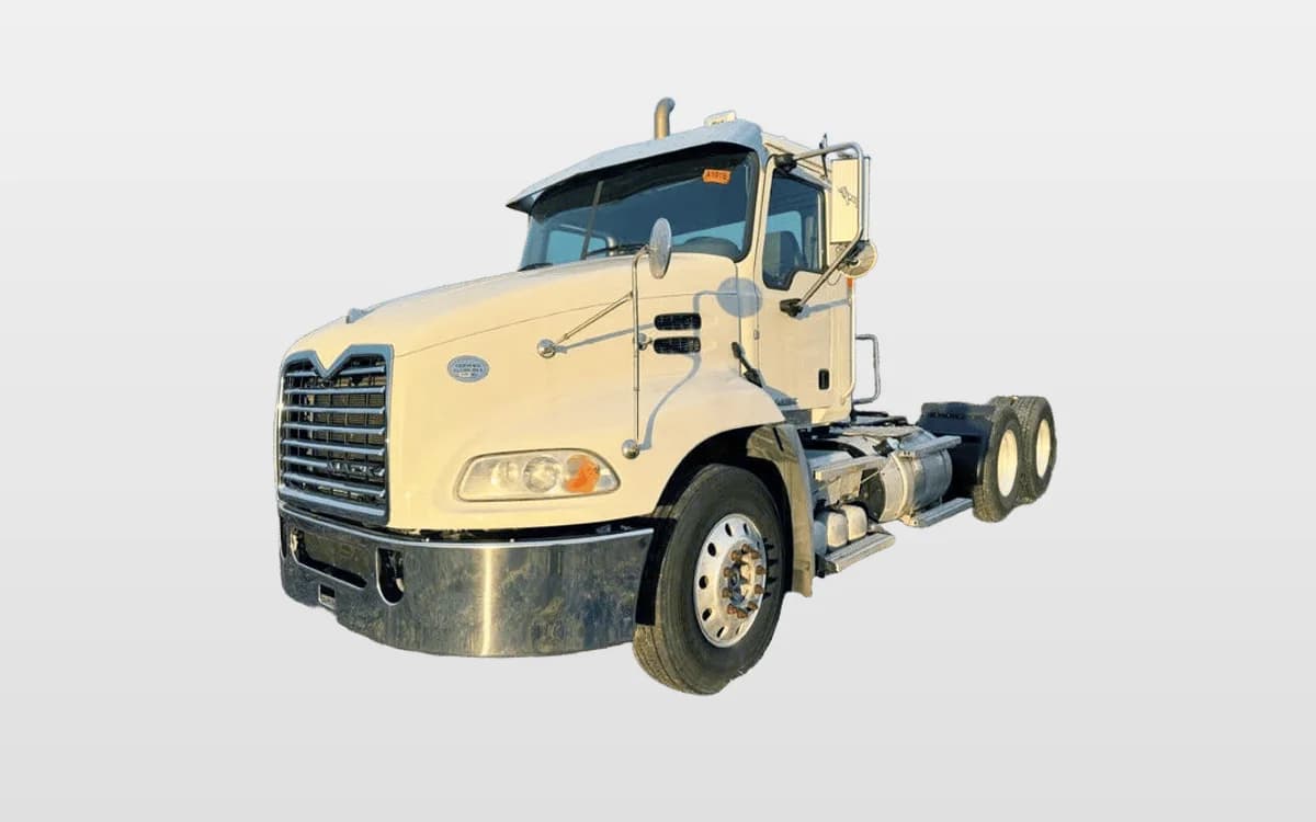 2016 Mack Pinnacle