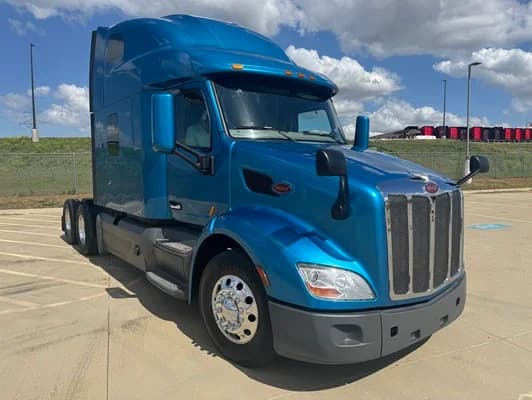 2021 Peterbilt 579