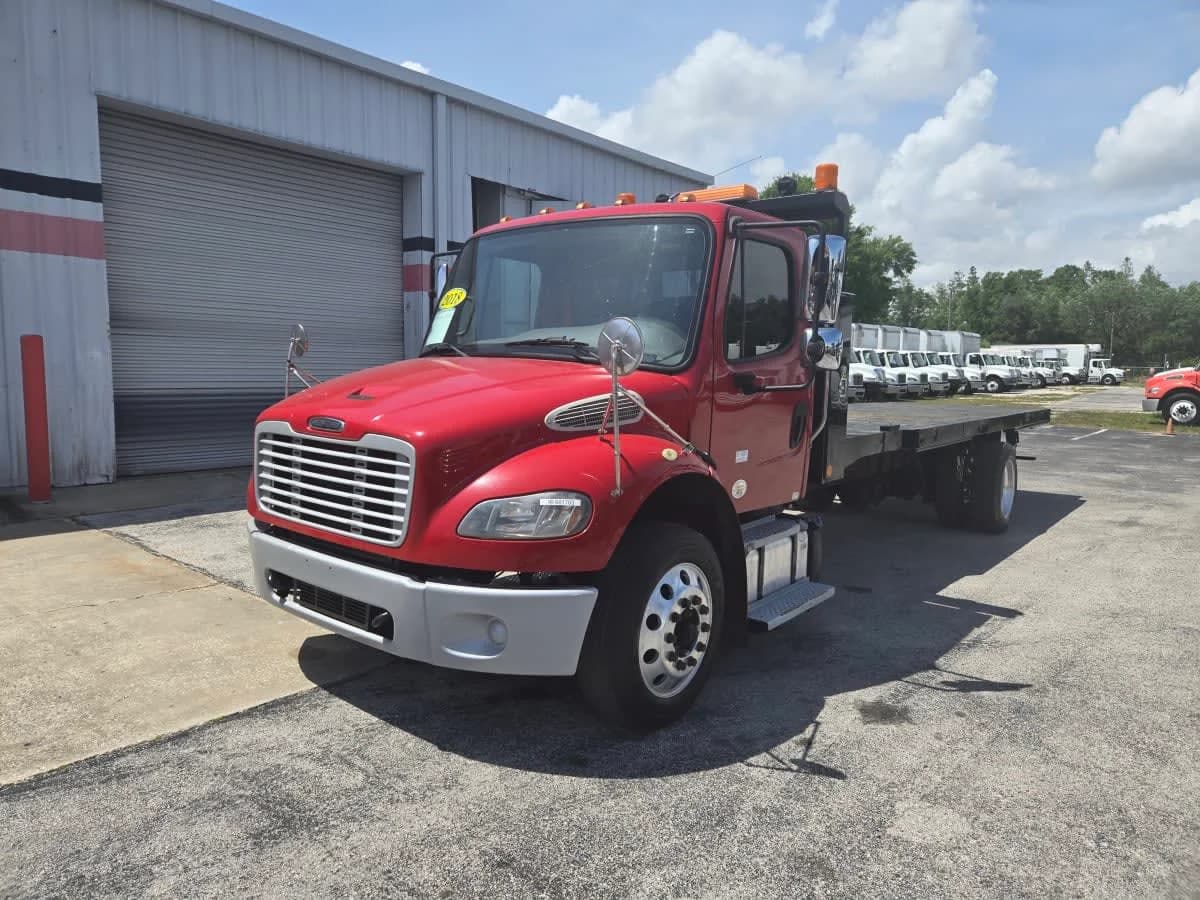 2018 Freightliner M2 106