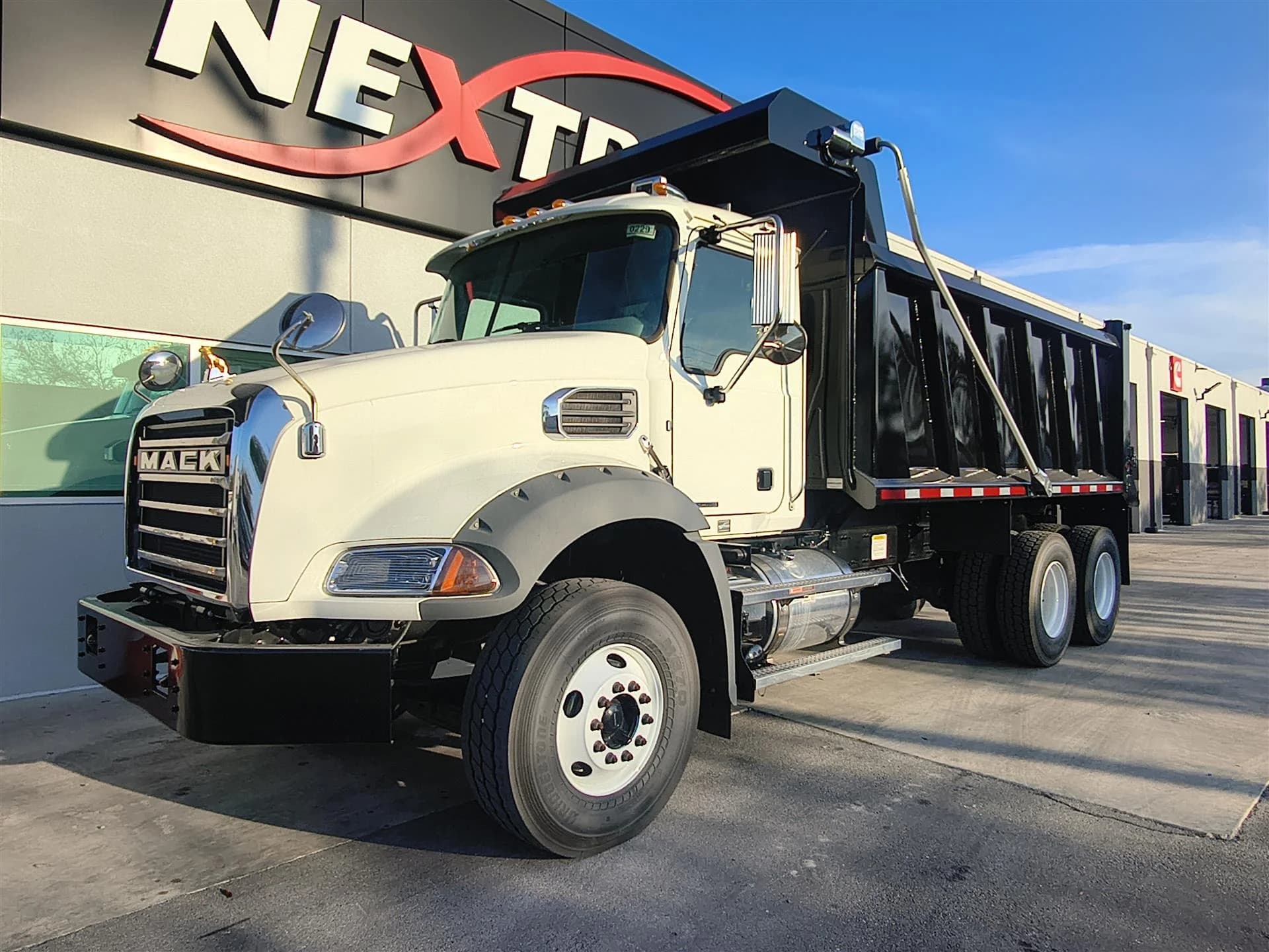2024 Mack Granite