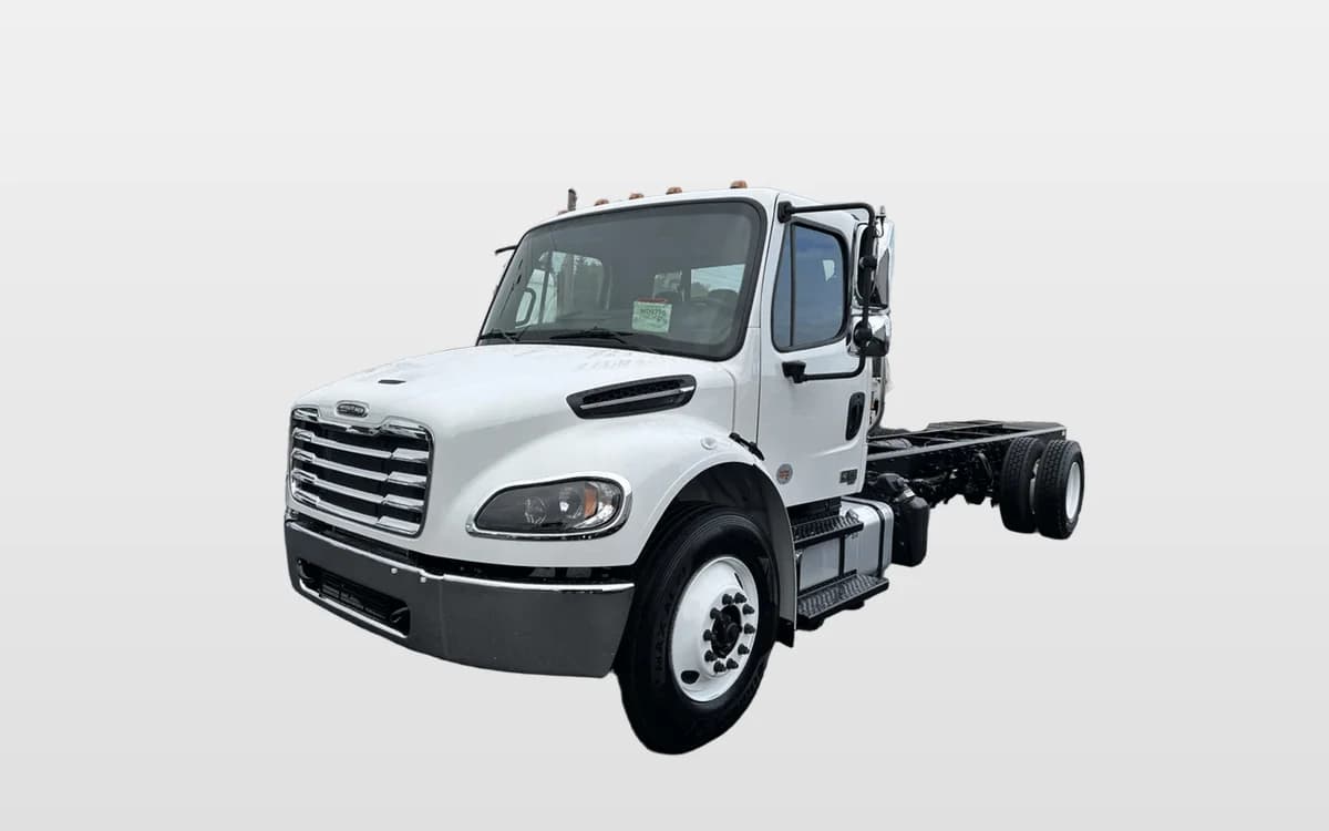2025 Freightliner M2 106 in Olympia, WA