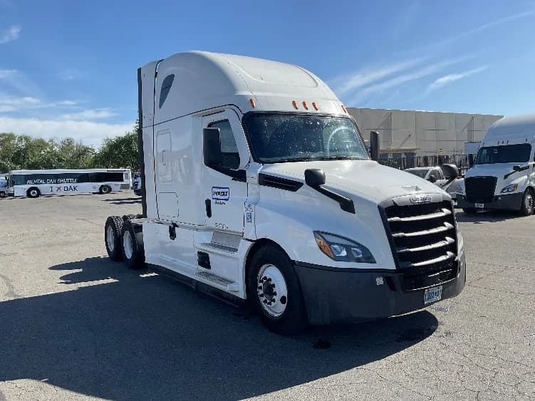 2022 Freightliner Cascadia