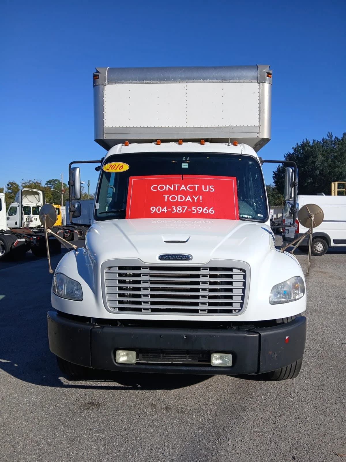 2016 Freightliner M2 106