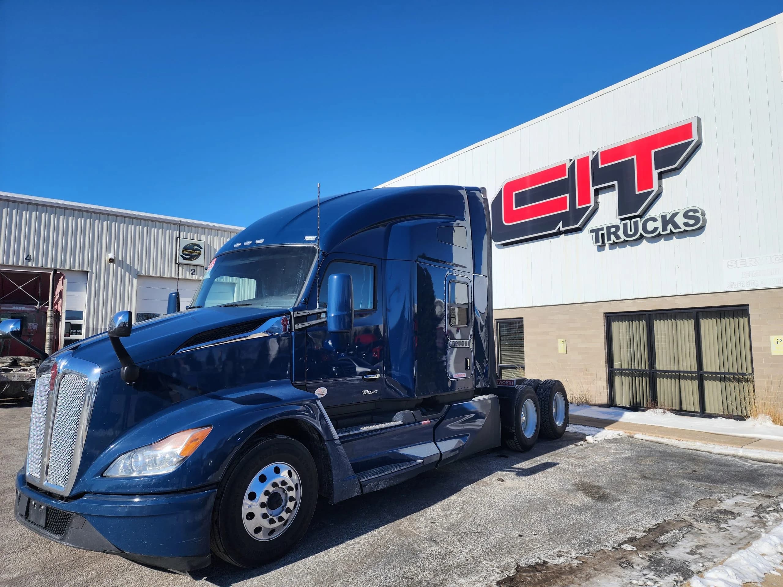 2023 Kenworth T680