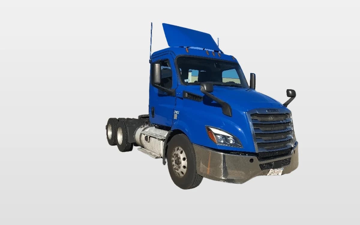 2019 Freightliner Cascadia in Auburn, MA