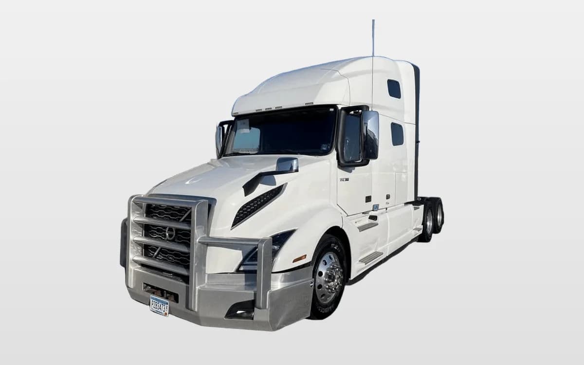 2024 Volvo VNL 760 in Elk River