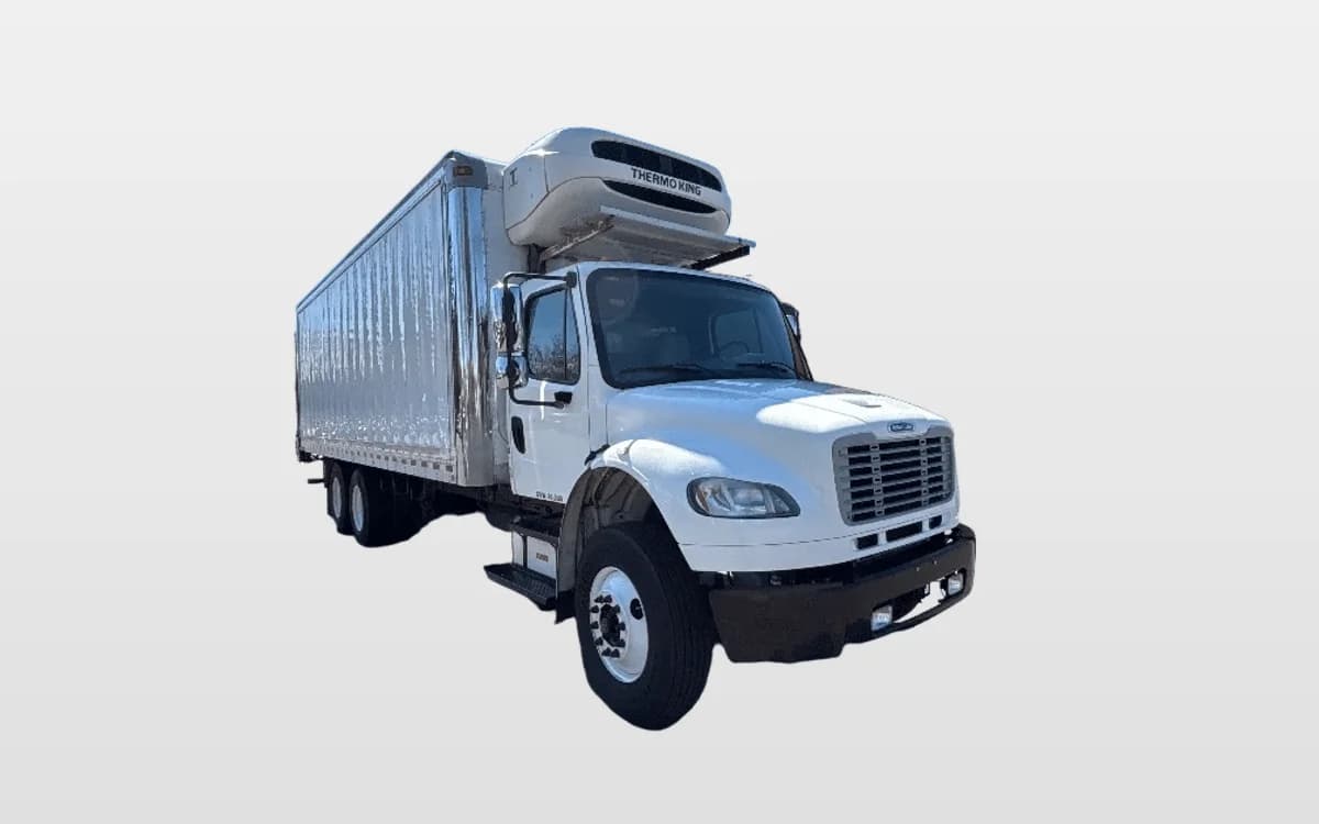 2016 Freightliner M2 106 in Clackamas, OR