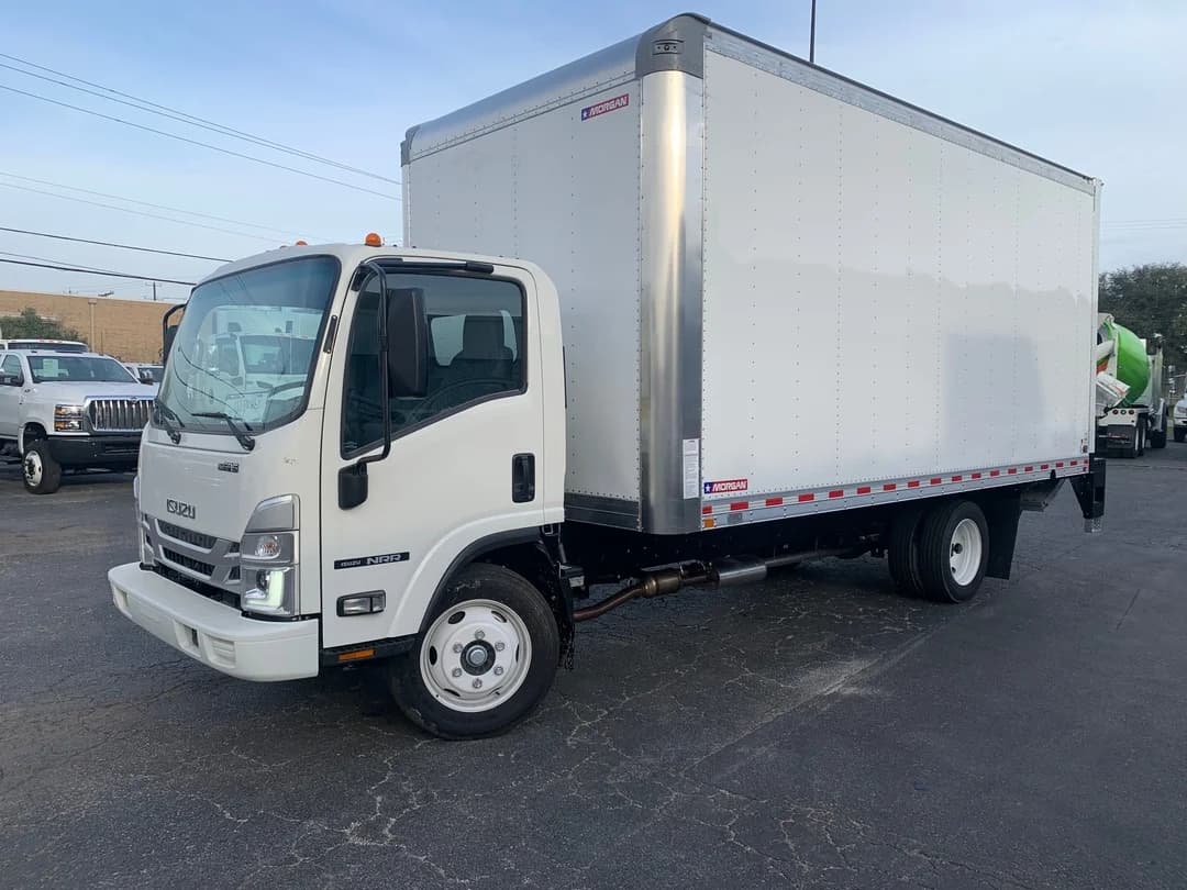 2024 Isuzu NRR