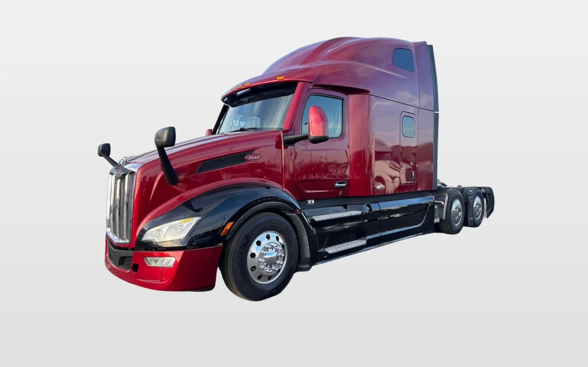 2023 PETERBILT 579