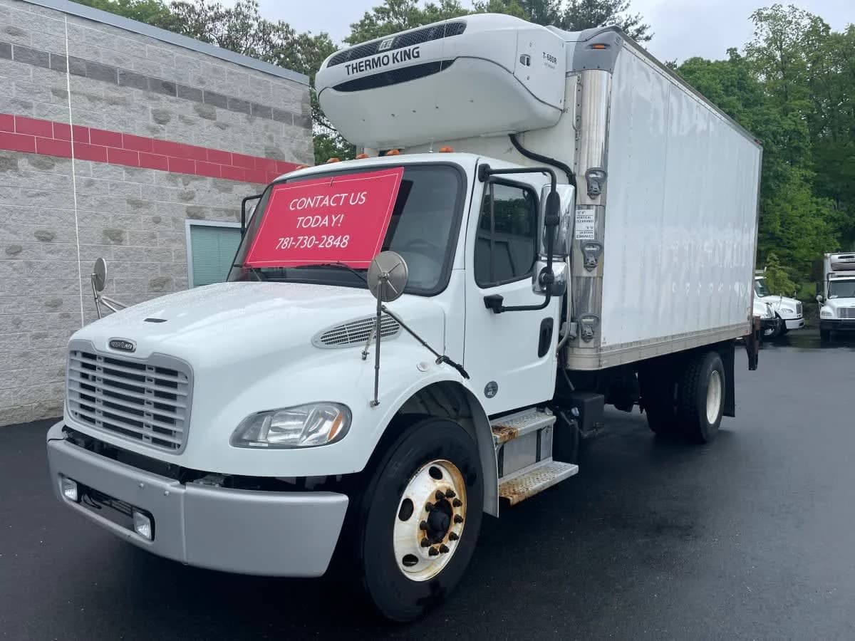 2020 Freightliner M2 106