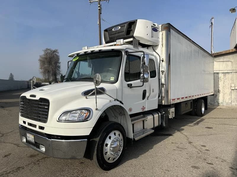 2020 Freightliner M2 106