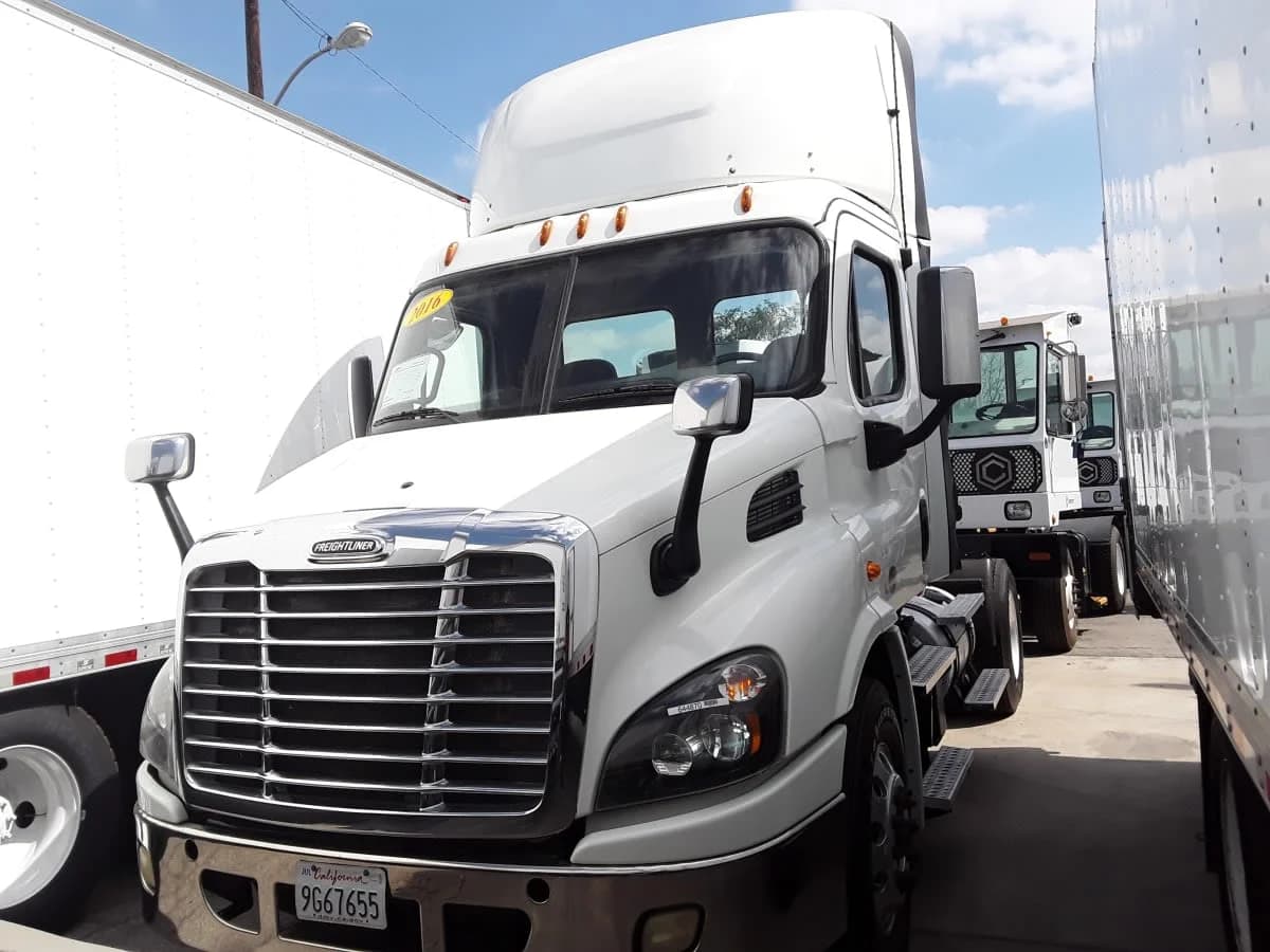 2016 Freightliner Cascadia
