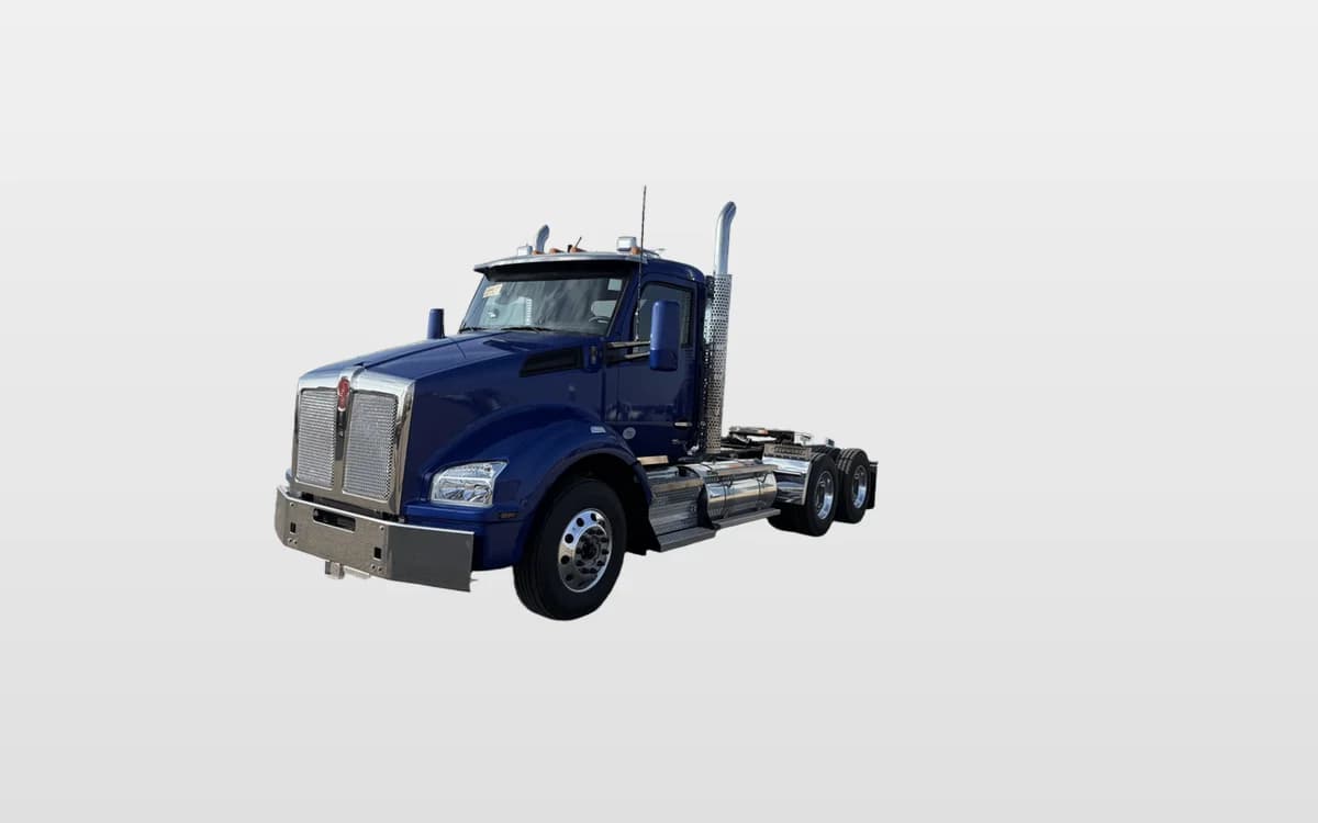 2027 Kenworth T880