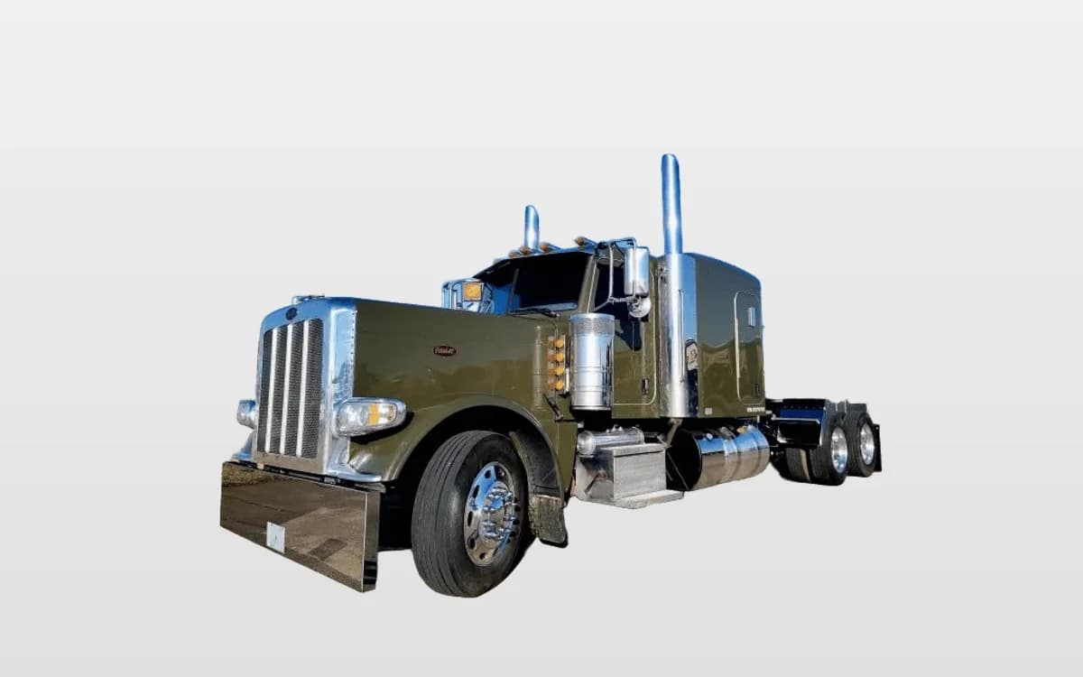 2023 Peterbilt 389