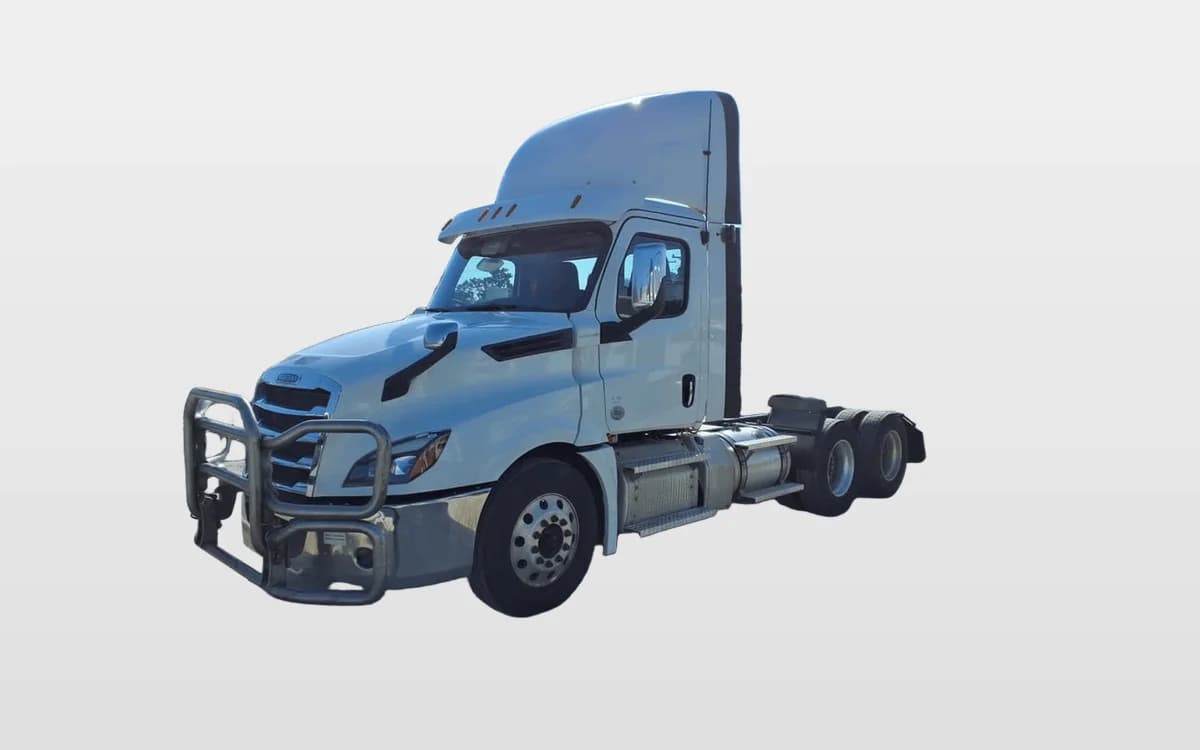 2020 Freightliner Cascadia in Greenville, SC