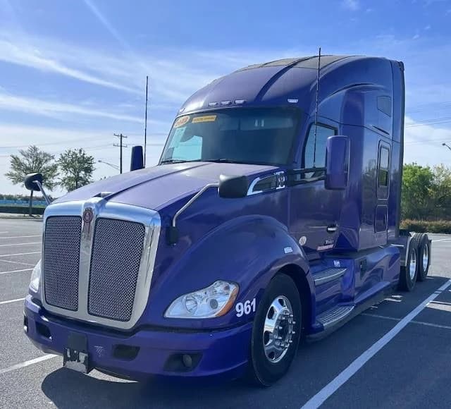 2022 Kenworth T680