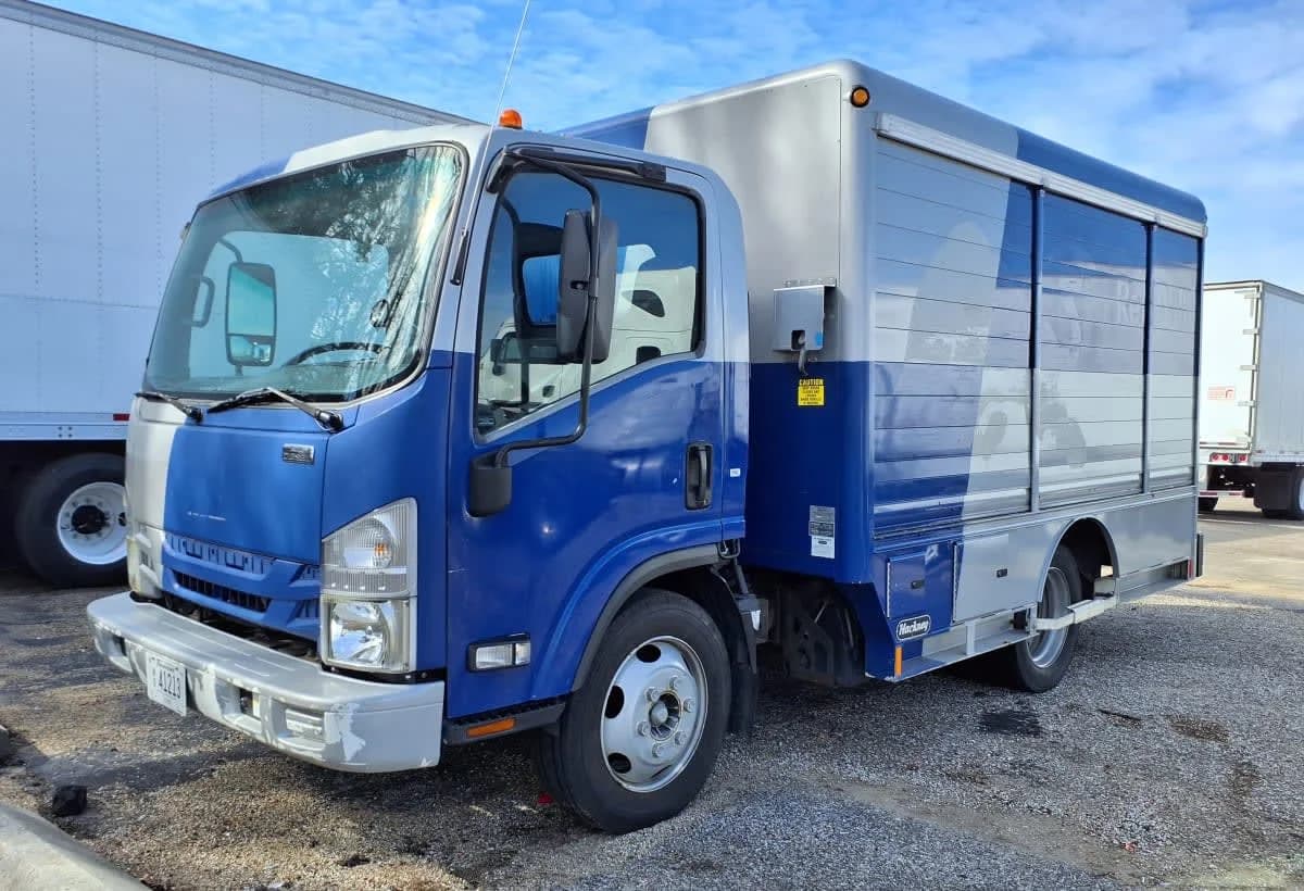 2016 Isuzu NQR