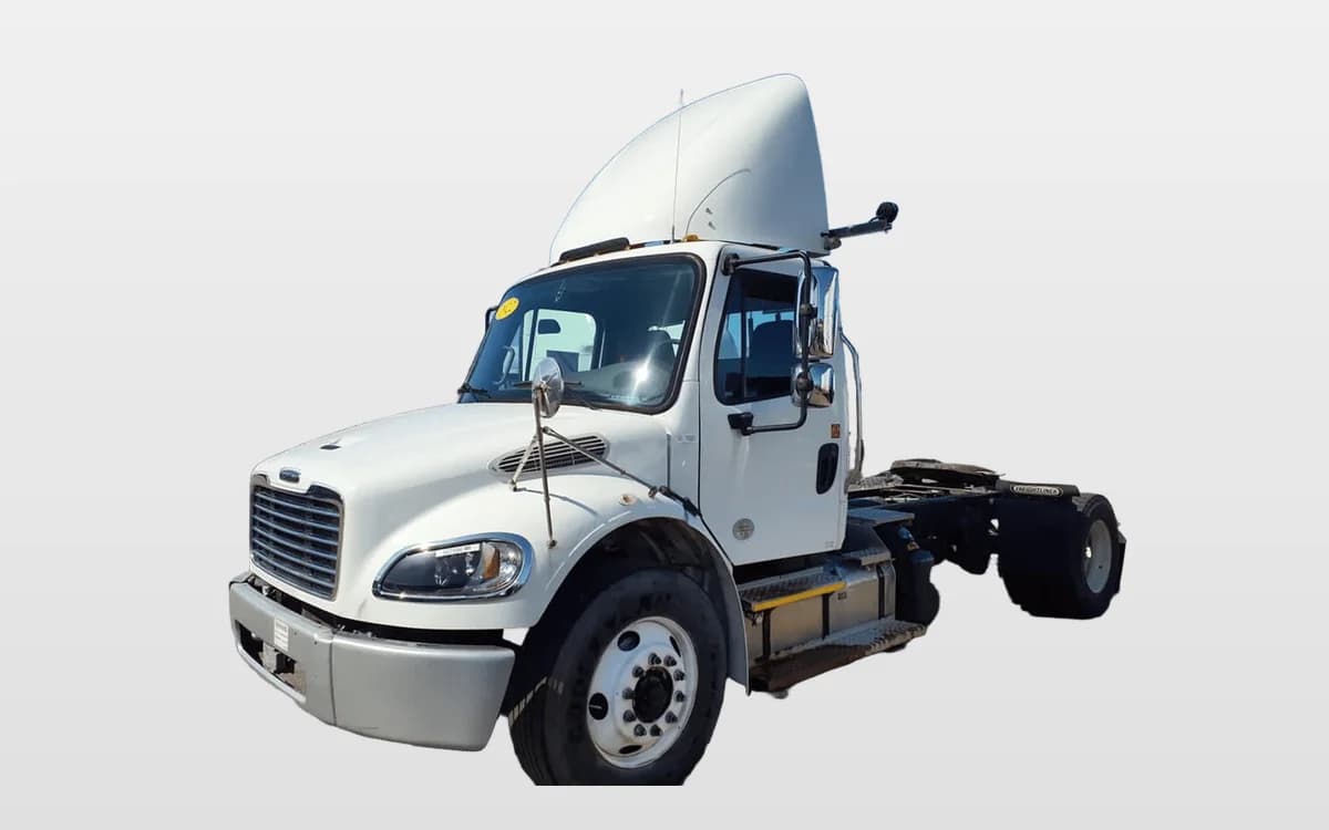 2022 Freightliner M2 106 in Oak Creek, WI