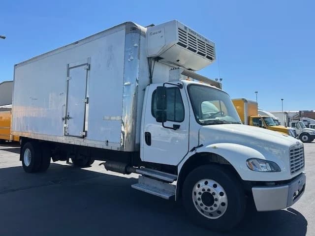 2017 Freightliner M2 106
