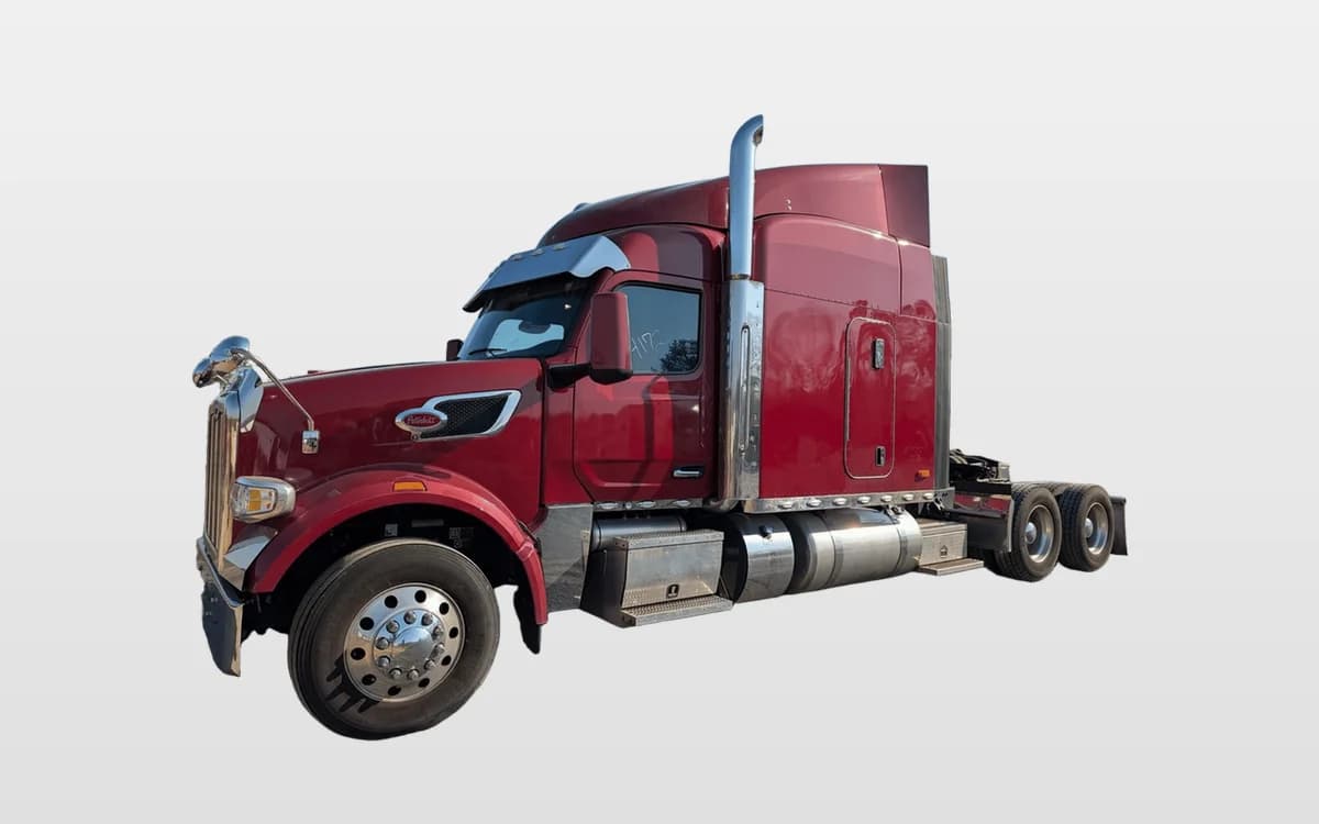 2022 PETERBILT 567
