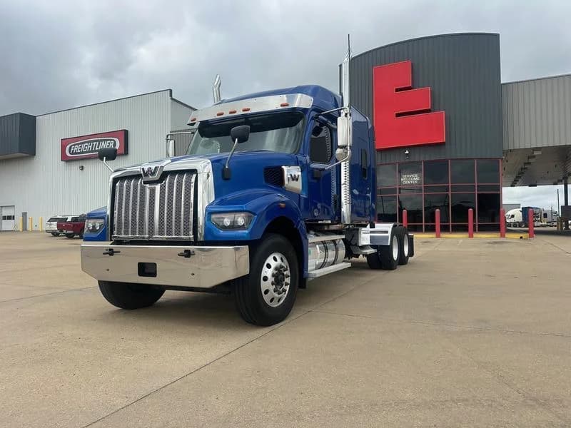 2022 Western Star 4900