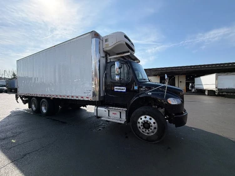 2021 Freightliner M2 106