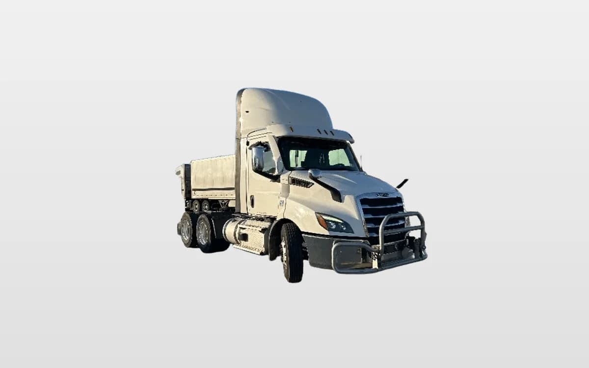 2021 Freightliner Cascadia in Arlington, TX