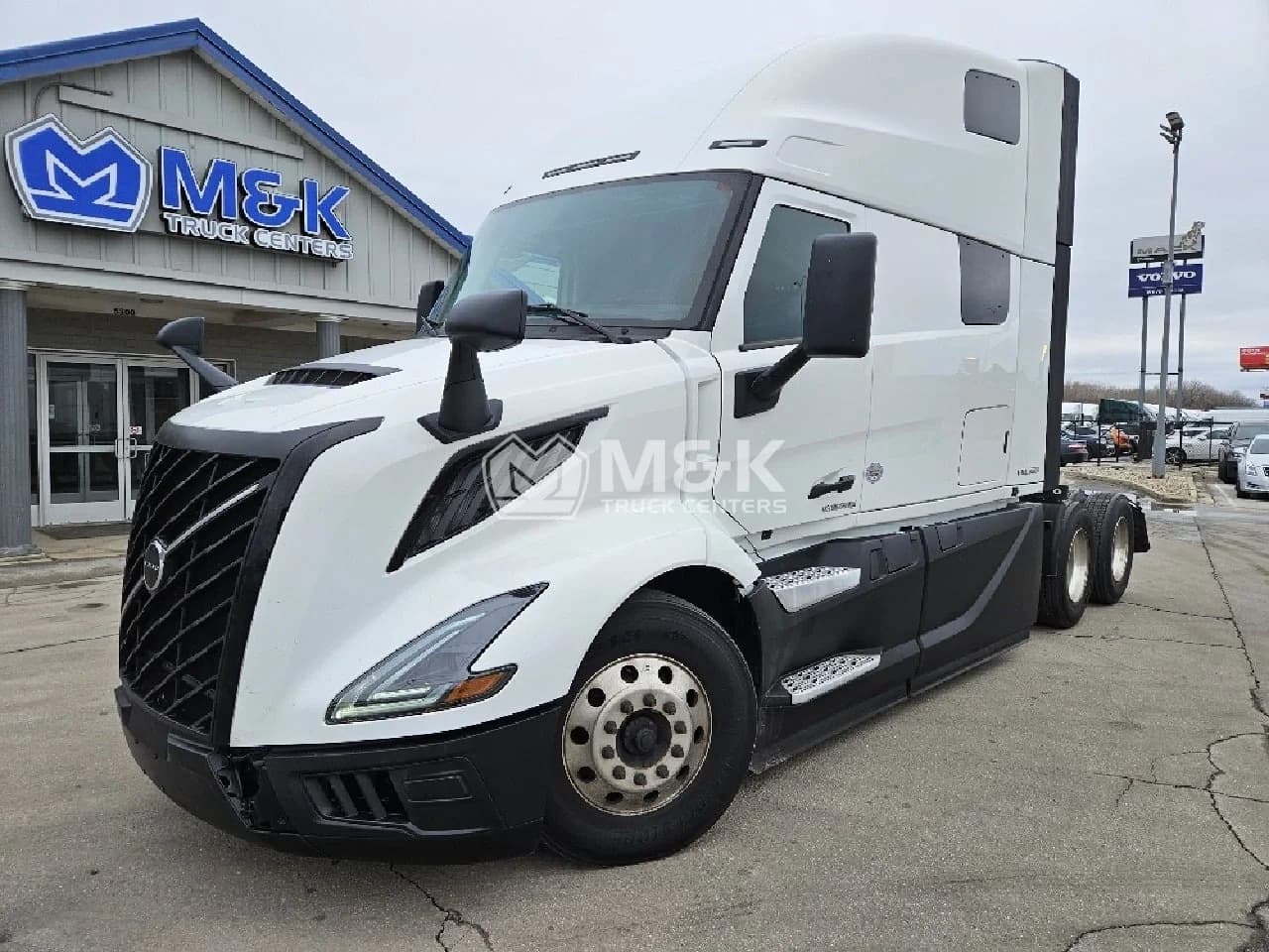 2025 Volvo VNL 860
