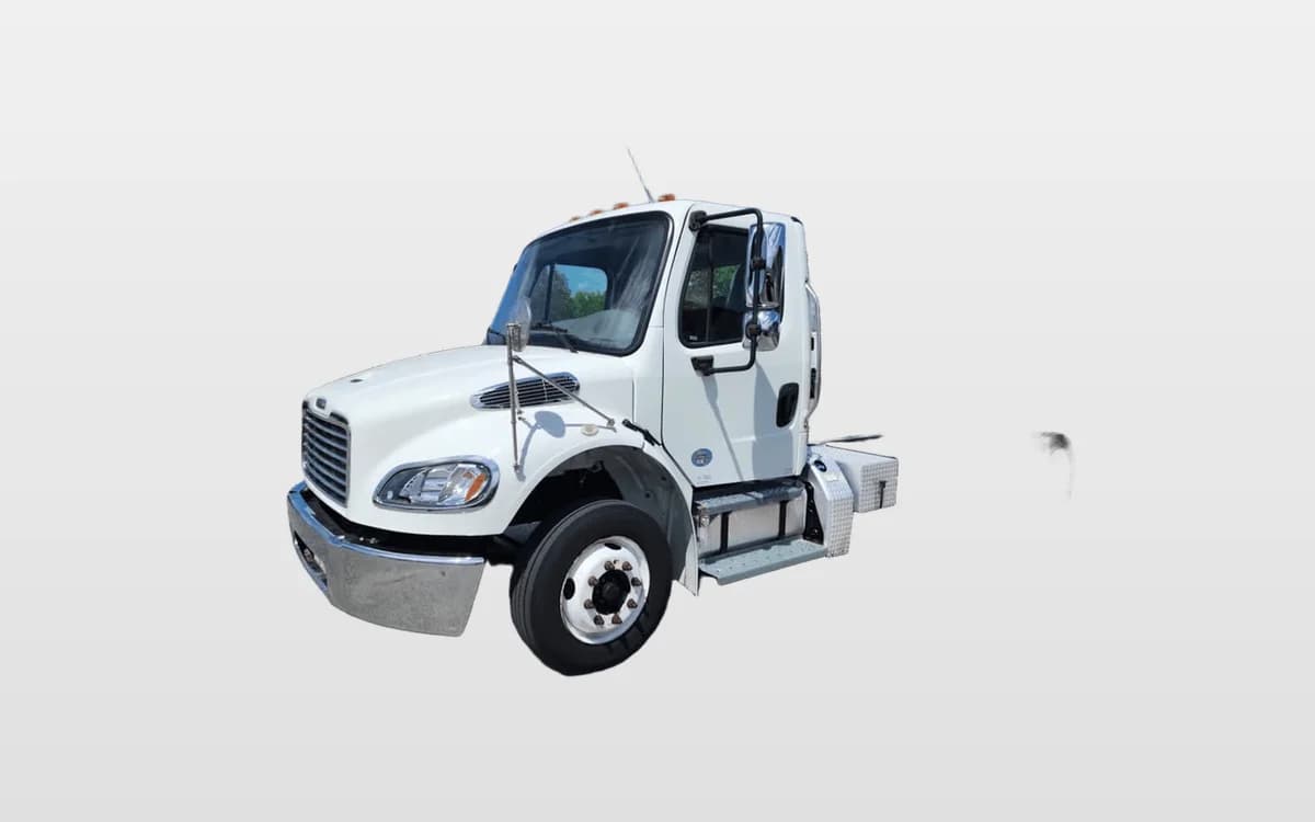 2019 Freightliner M2 106