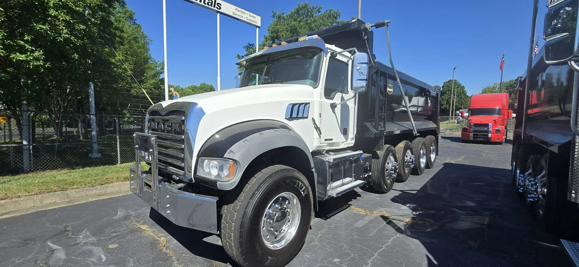 2024 Mack Granite