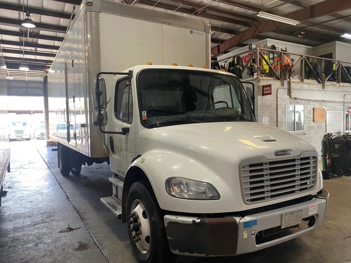 2016 Freightliner M2 106