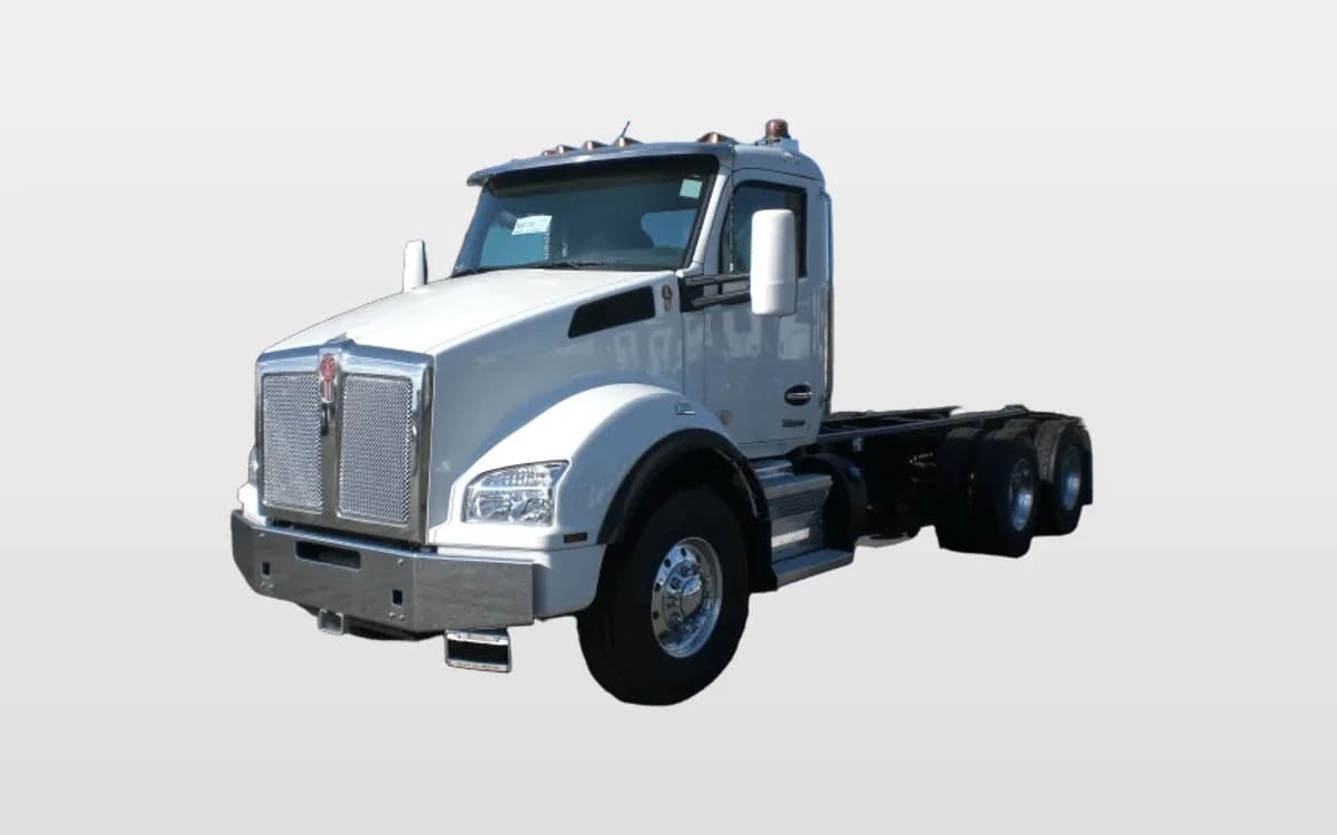 2024 Kenworth T880