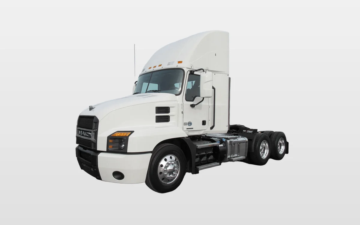 2020 Mack