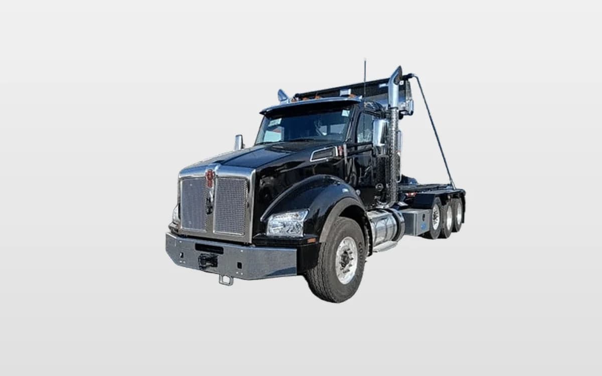 2025 Kenworth T880