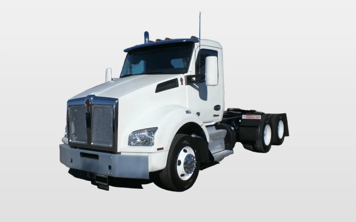 2023 Kenworth T880 in Fresno, CA