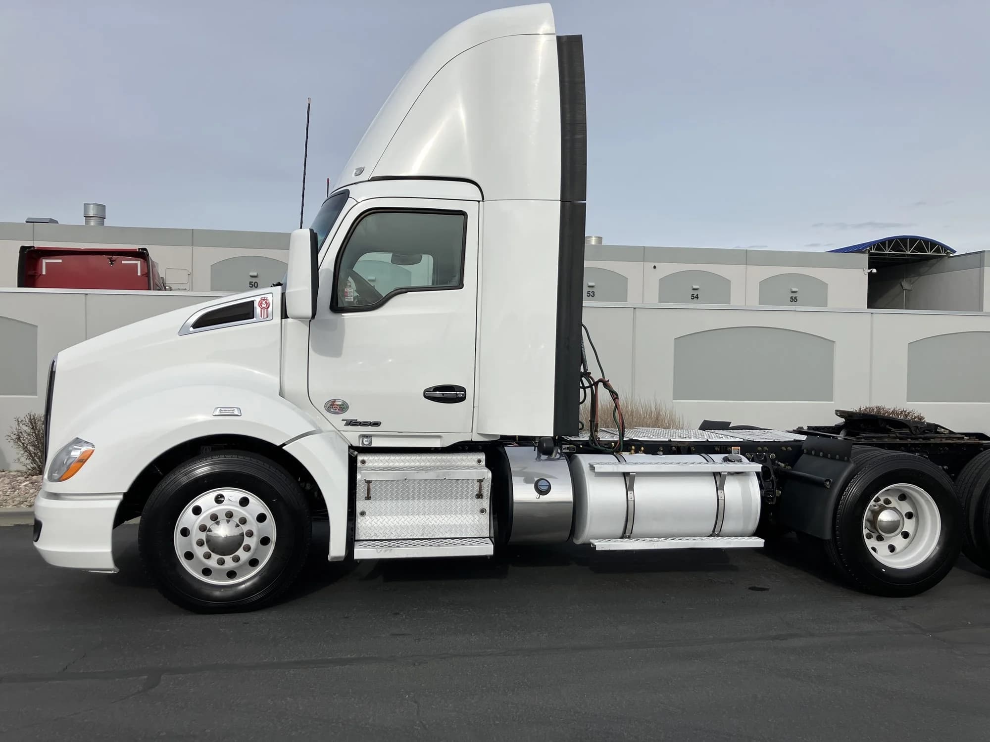 2022 Kenworth T680
