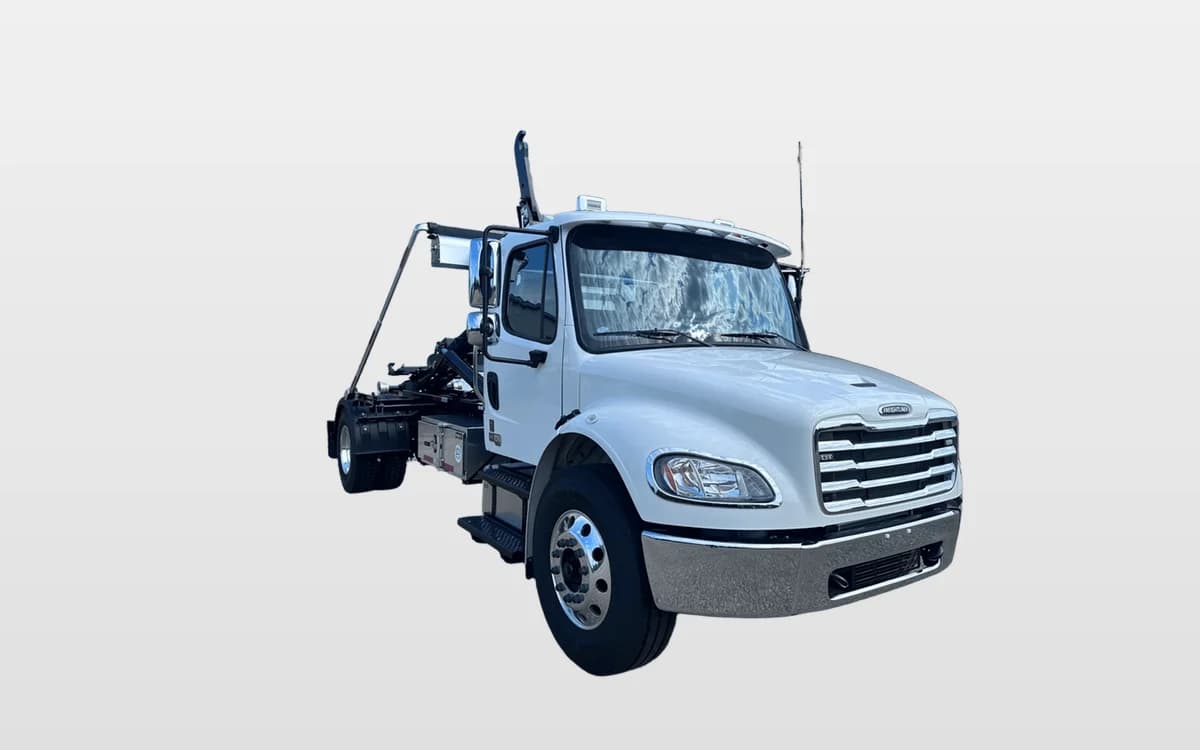 2025 Freightliner M2 106