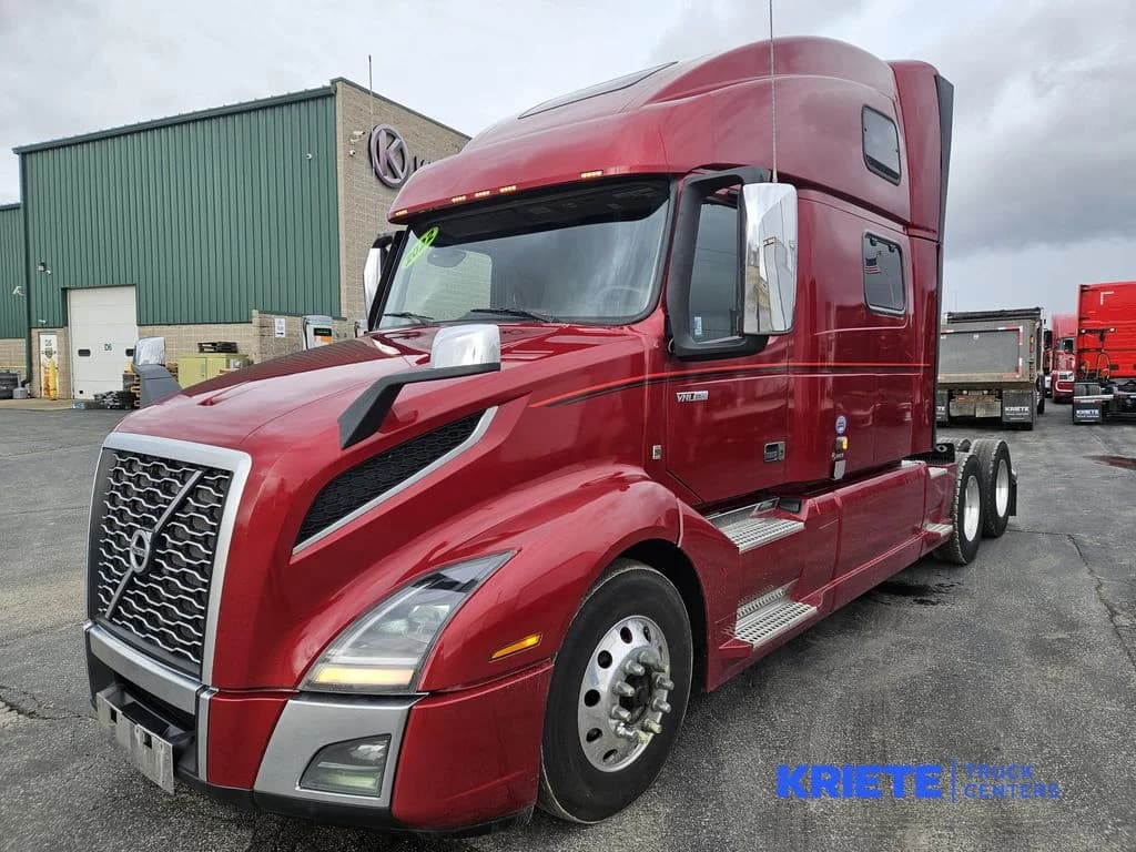 2022 Volvo VNL 860