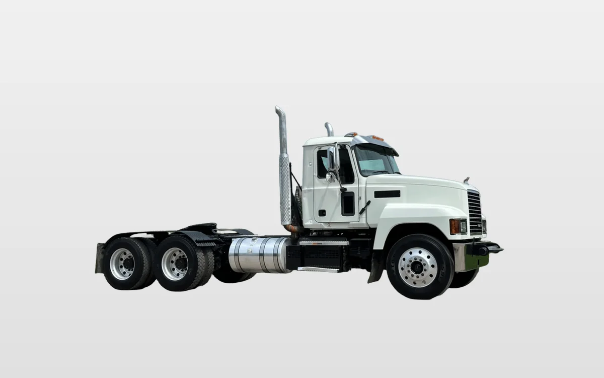 2019 Mack Pinnacle