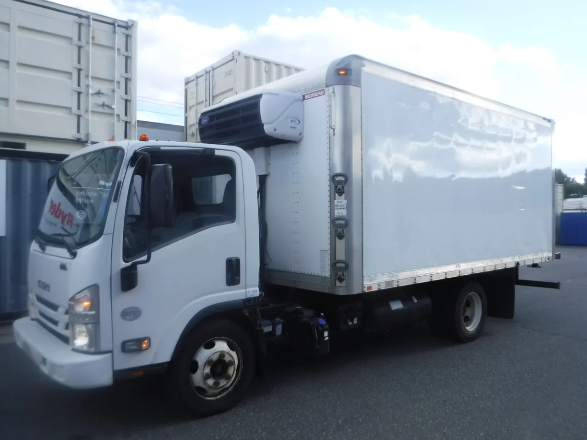 2016 Isuzu NRR